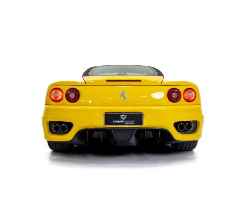 FERRARI-360-MODENA-TRASEIRA
