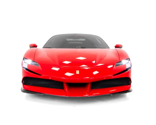 FERRARI-SF90-STRADALE-ROSSO-CORSA-FRENTE