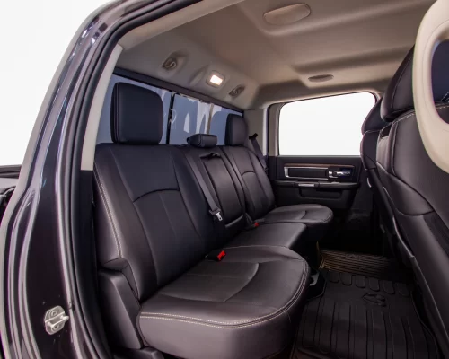 RAM-CLASSIC-LARAMIE-CINZA-BANCO-TRASEIRO